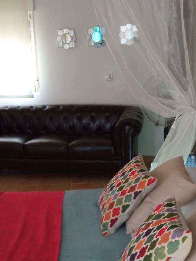 Casas de Cuadra Pension Isla - Couples Only מראה חיצוני תמונה
