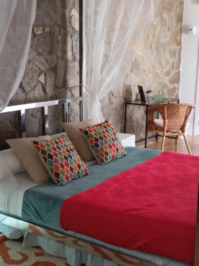Casas de Cuadra Pension Isla - Couples Only מראה חיצוני תמונה