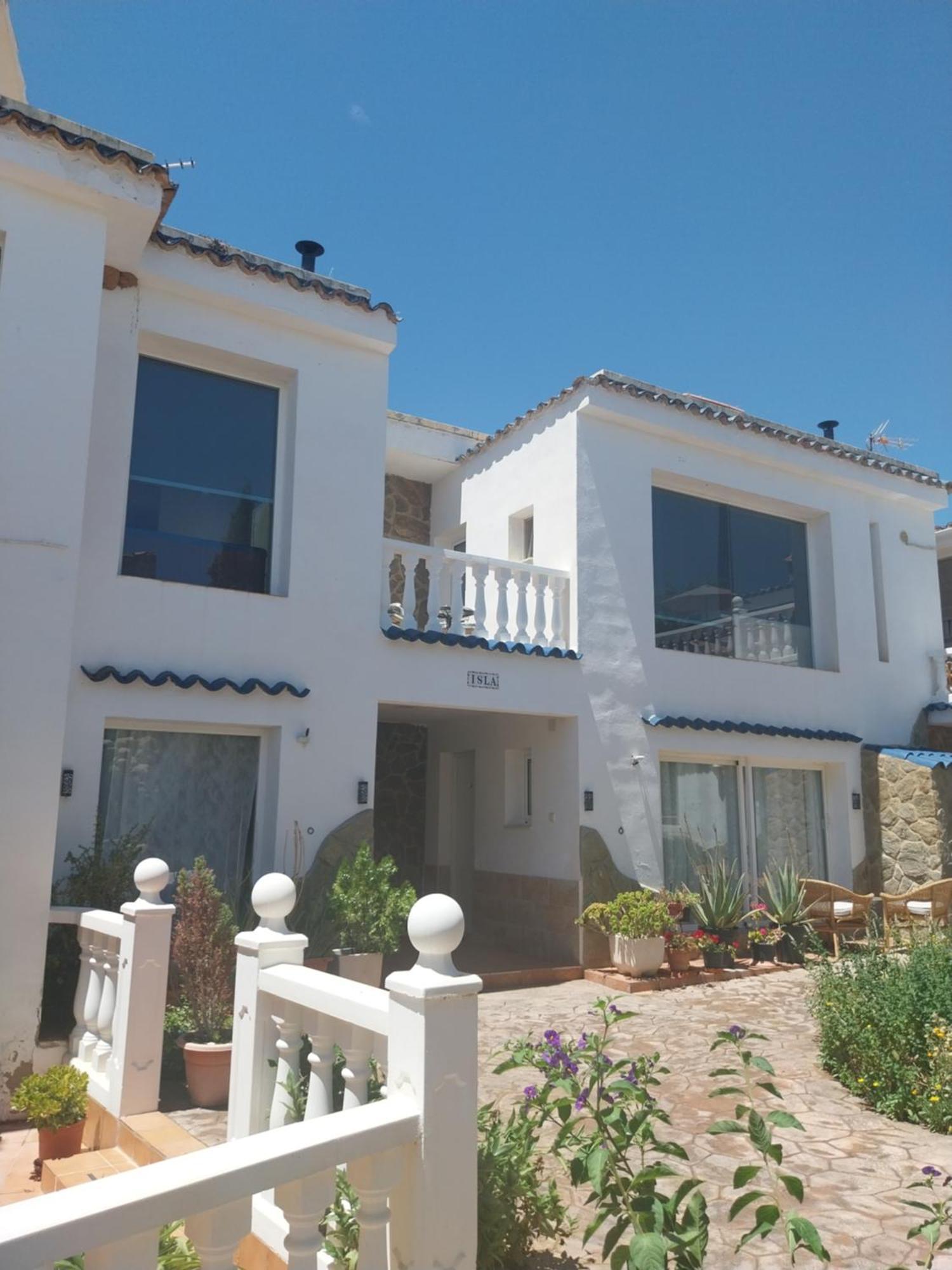 Casas de Cuadra Pension Isla - Couples Only מראה חיצוני תמונה